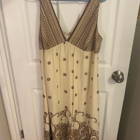 Robin Howe Flowy Silk Midi Dress - Picture 2 of 7